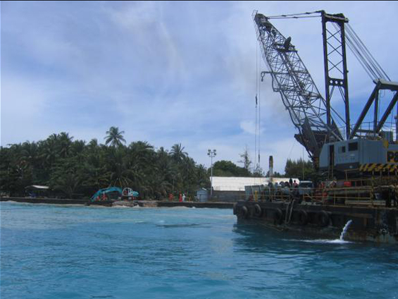 中海油印尼ses油田海底管线登陆安装项目（2005年）